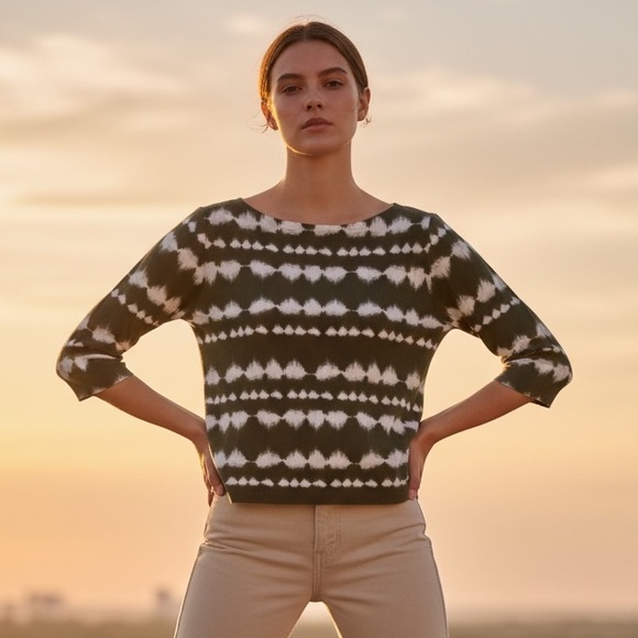 Jones New York Tops - Jones New York Signature Small Tee olive/white 3/4 sleeve 100% cotton like new